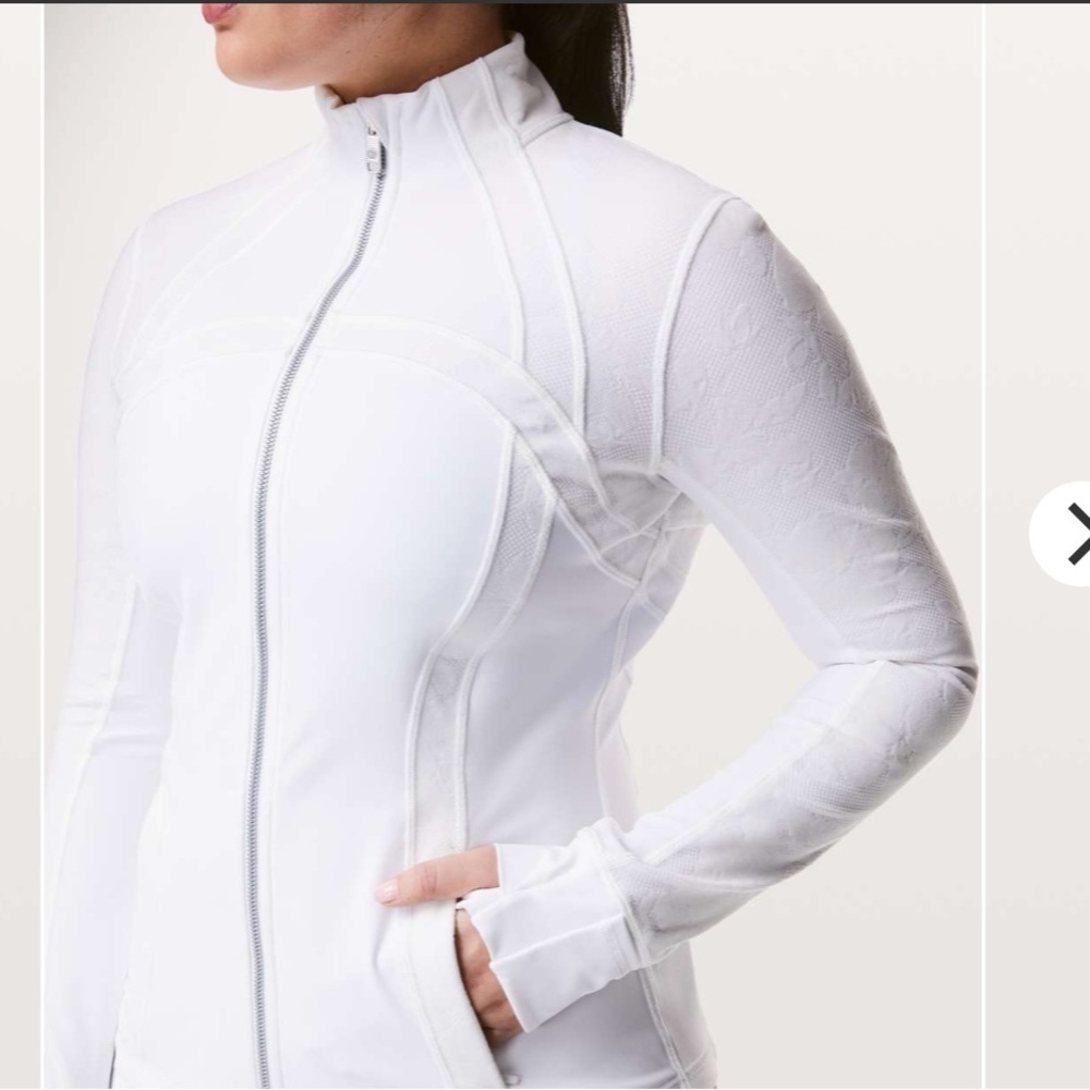 Lululemon Define Jacket Flocked
White Special Edition size 6